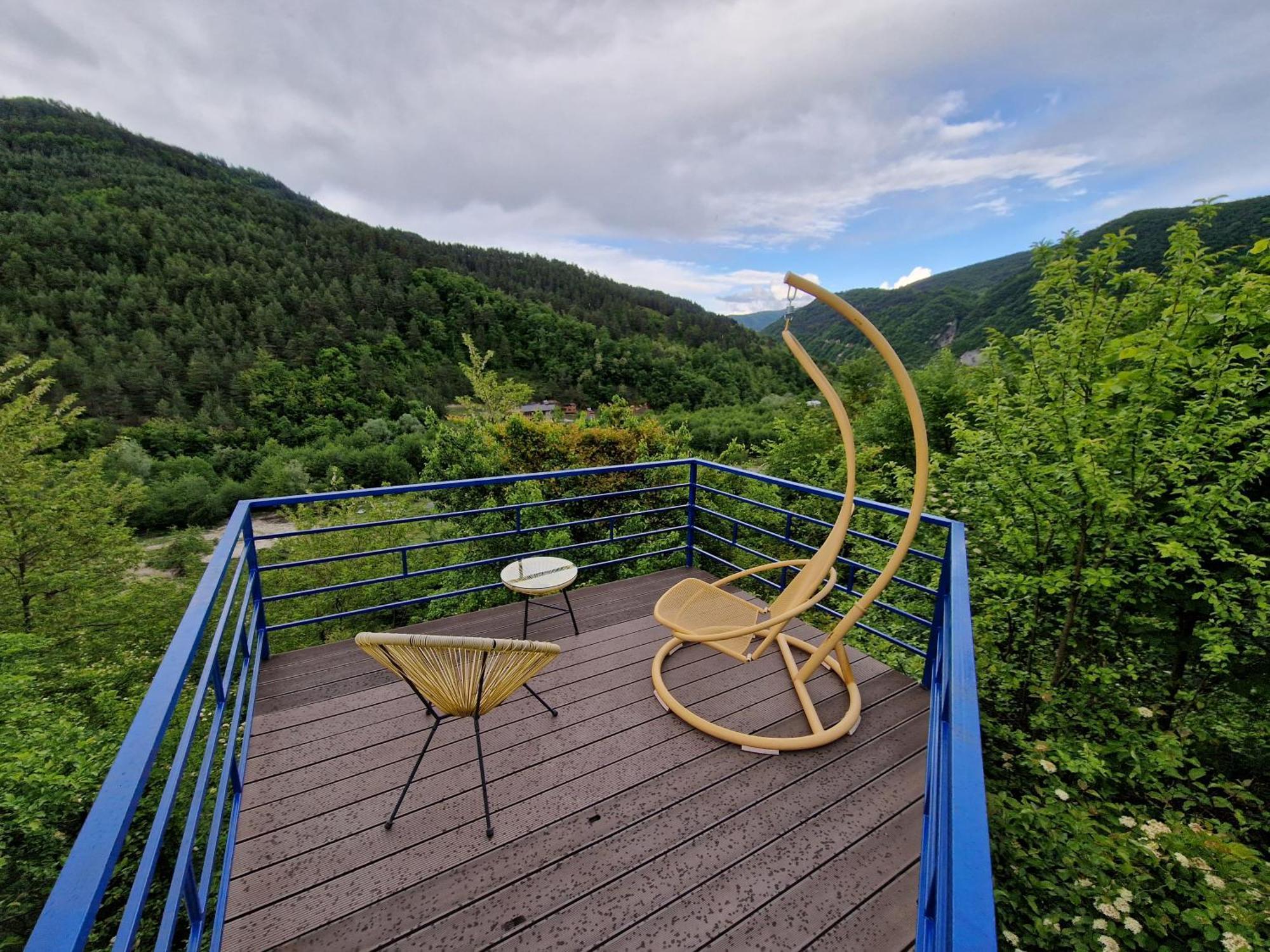 Glamping Georgia Krikhi Hotel Амбролаури Екстериор снимка