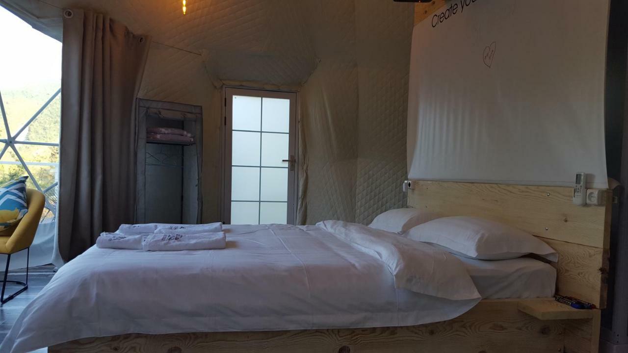 Glamping Georgia Krikhi Hotel Амбролаури Екстериор снимка